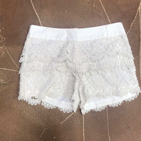LOFT Pants - Loft shorts size 4 LOFT Pants - Loft shorts size 4
